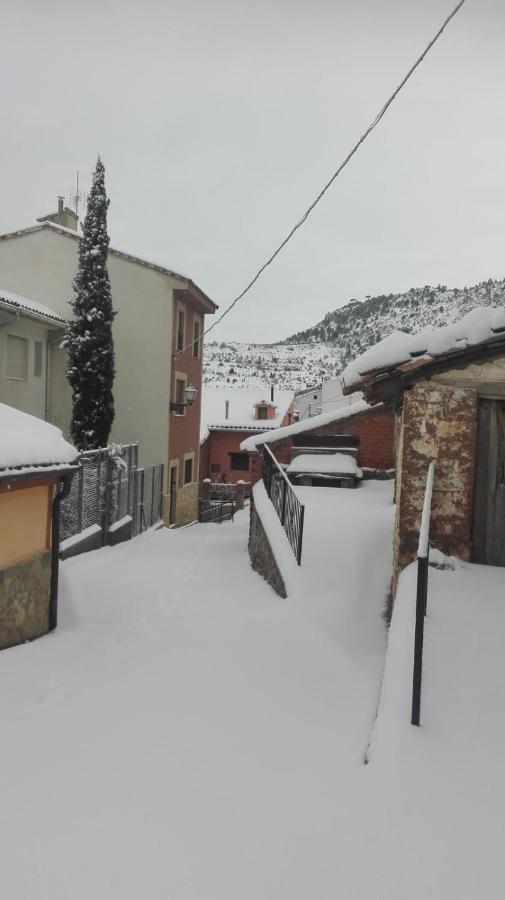 Apartamento Turistico Javalambre Camarena de la Sierra Luaran gambar