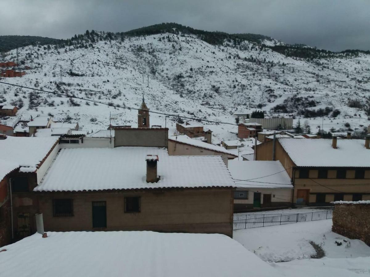 Apartamento Turistico Javalambre Camarena de la Sierra Luaran gambar
